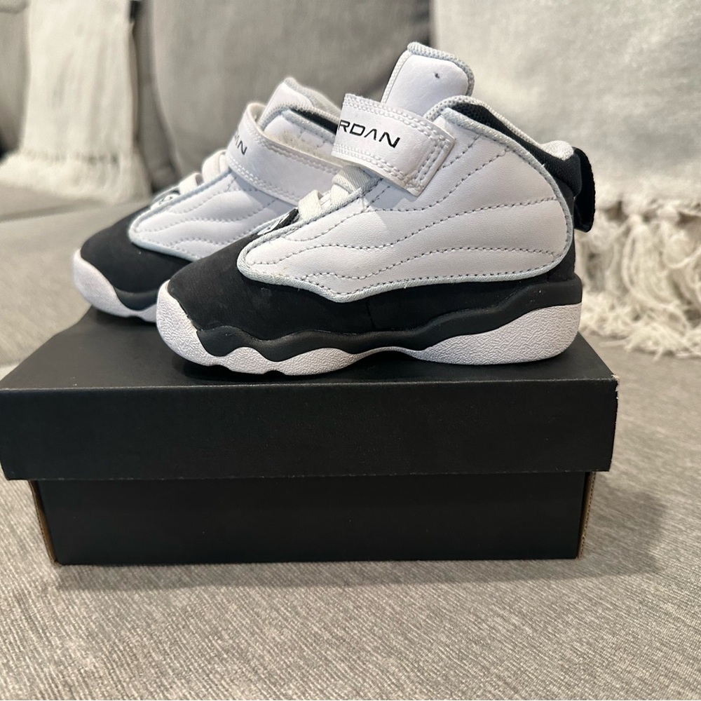 Jordan Pro Strong - Toddler 6c